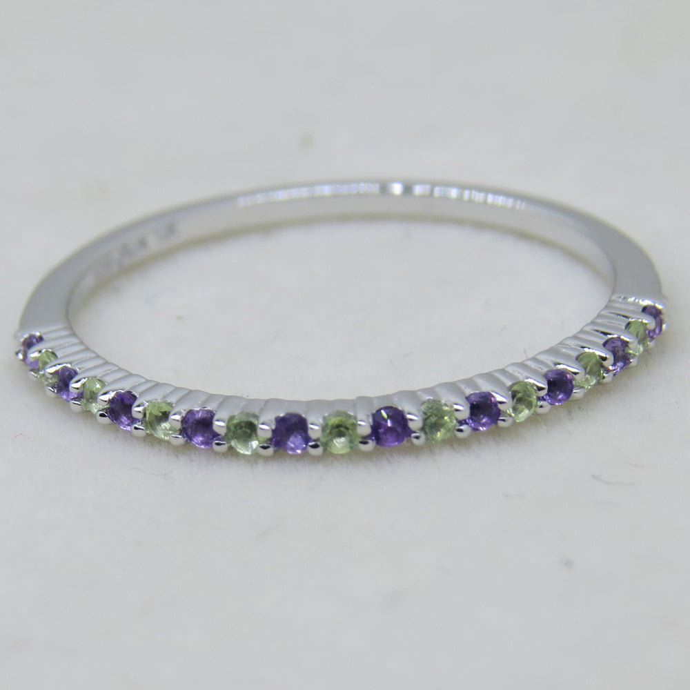 0.16 Carat (ctw) 10K White Gold Round Amethyst & Peridot Ladies Anniversary Wedding Band Stackable Ring