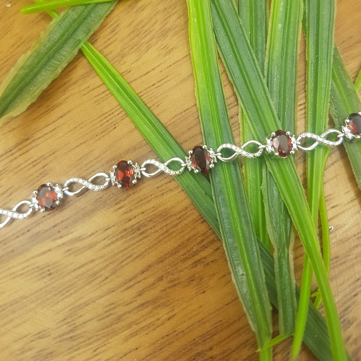 6.41 Carat (ctw) Sterling Silver Real Oval Cut Genuine Garnet & Round White Diamond Ladies Link Bracelet